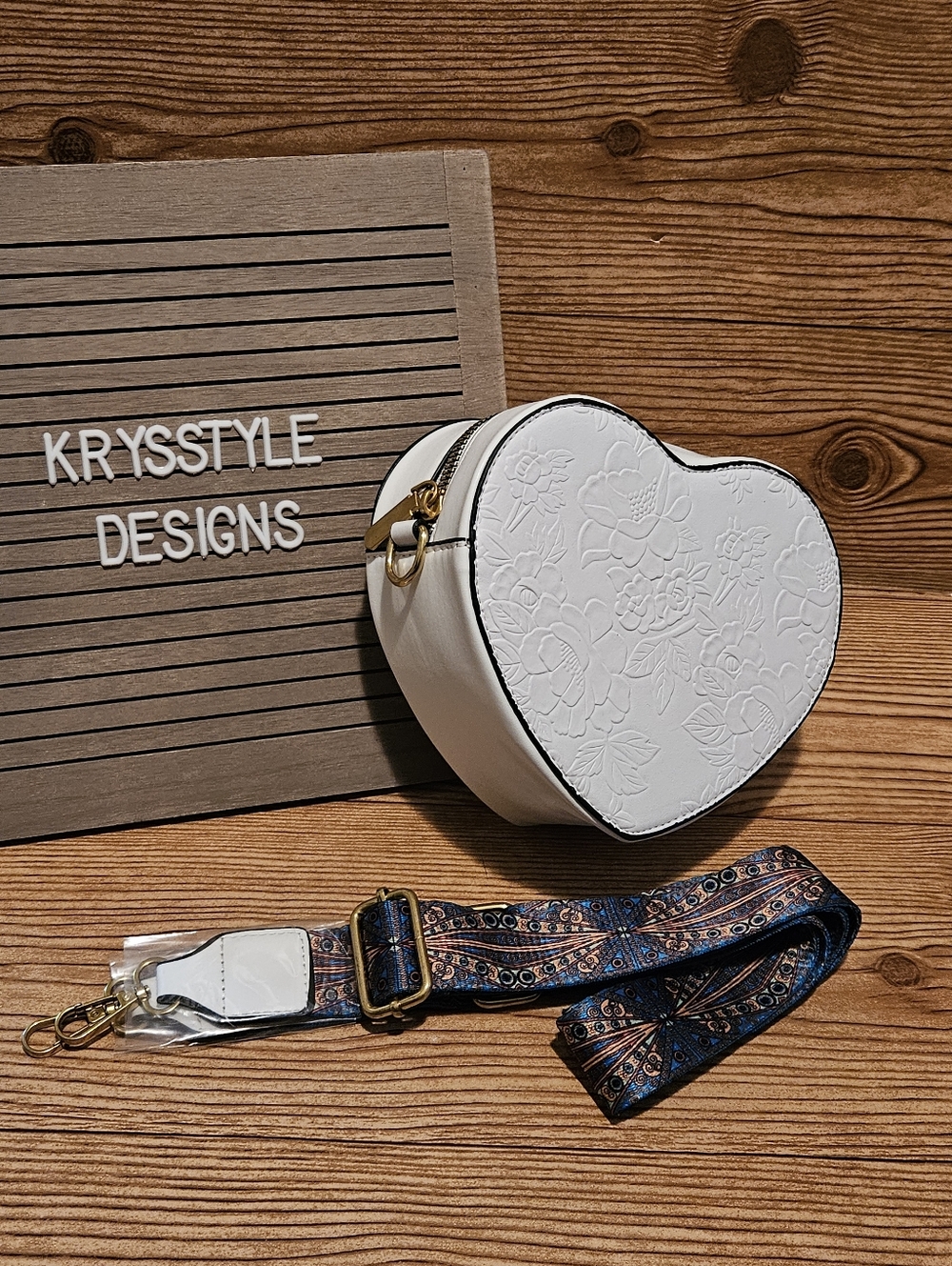 Heart Shaped Purse With Embossed Floral Detail Crossbody Bag